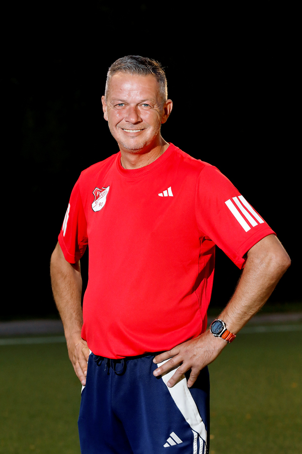Dennis Kiesel